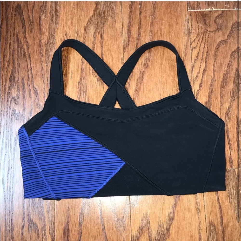 Lululemon bra